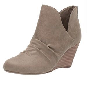 Report Gatlin Ankle Boot Olive Size 6